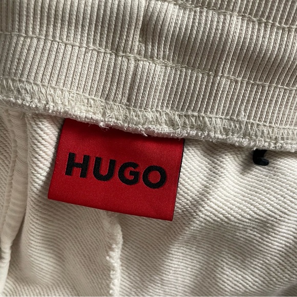 Hugo Boss Jersey Jogger Sweatpants Cream Red Label Mens Size Medium - Picture 8 of 9